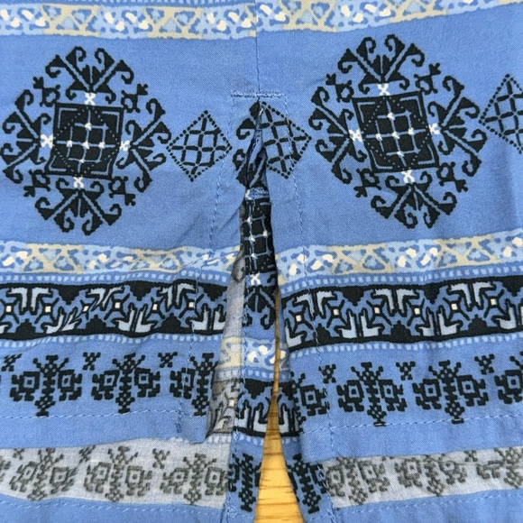 J Jill Sleeveless Button Down Top. Large - Picture 5 of 11